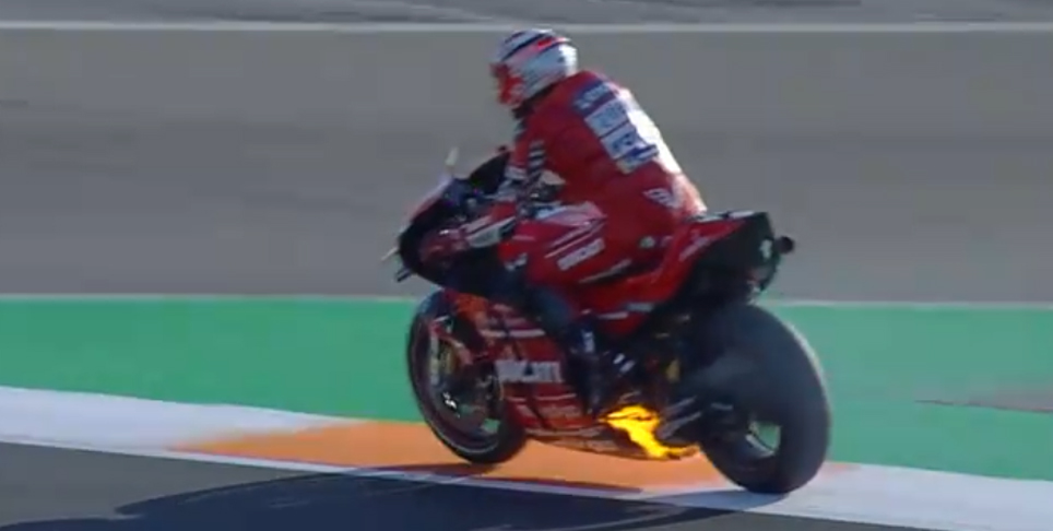 MotoGP, Valencia: Ducati de Pirro em chamas