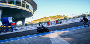 SBK 2020: O (mau) tempo deixa a Yamaha à frente em Jerez thumbnail
