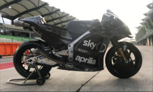MotoGP 2020: Decoração de treino da Aprilia afinal são nomes thumbnail