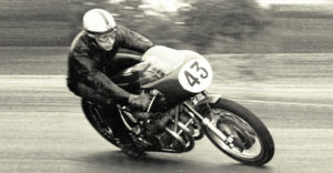 ILHA DE MAN 2020: HOMENAGEM À CARREIRA DE JOHN SURTEES thumbnail