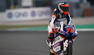 Moto3, Qatar: Arenas em vitória suada thumbnail
