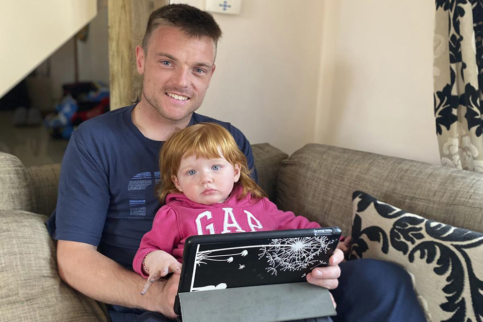 Moto2, 2020: Lowes em casa, com a noiva e a filha