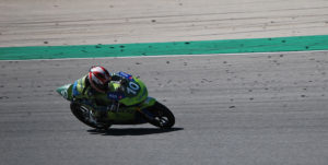 CNV, Portimão 1: Afonso Almeida vence nas Moto4 thumbnail