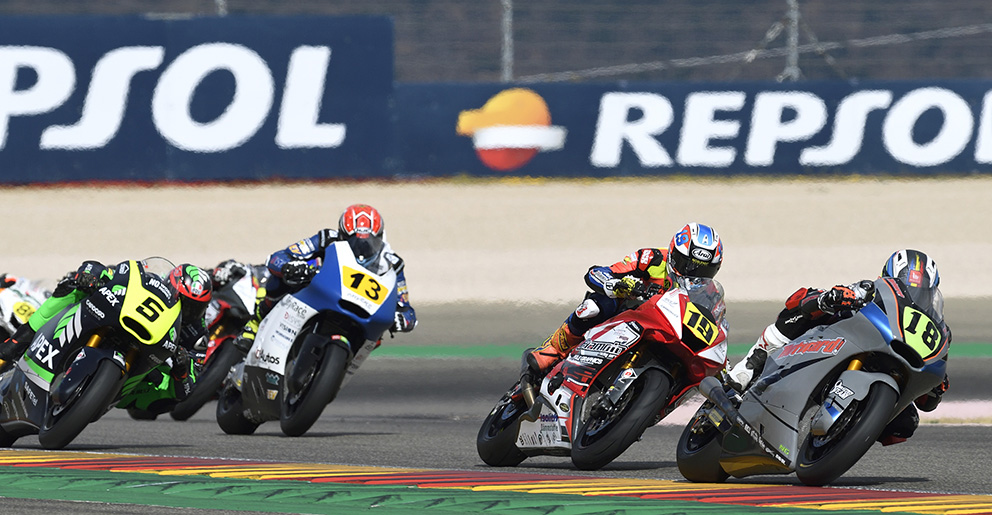 CEV Repsol, Valência: Cardelus penalizado com volta longa