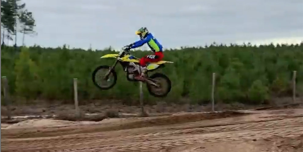 MotoGP, 2021: Joan Mir treina MX – com vídeo