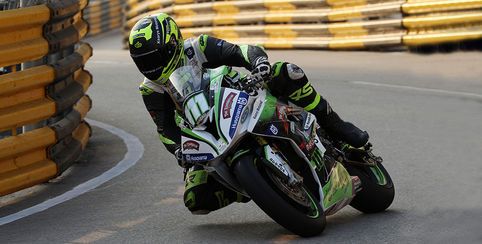 BSB, 2021: BMW FHO Racing com Roadhouse Macau apoia o campeão irlandês de Superbike Brian McCormack no Campeonato Britânico de Superbikes