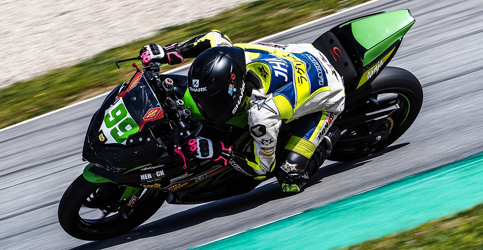 SSP300, 2021: Buis à frente, Santiago sobe