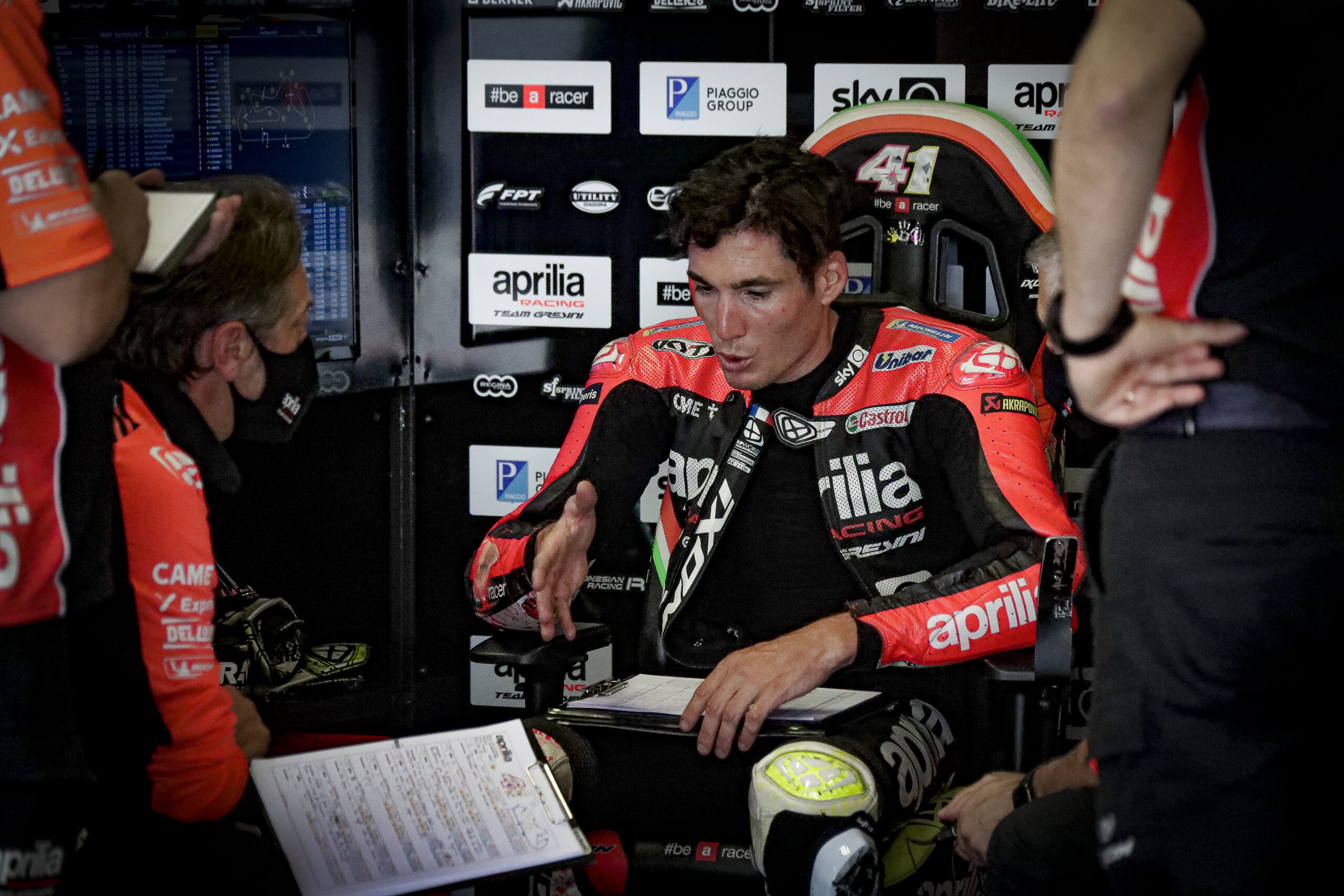 MotoGP, 2021, Portimão – A. Espargaró: “Piso escorregadio e pneus inadequados”