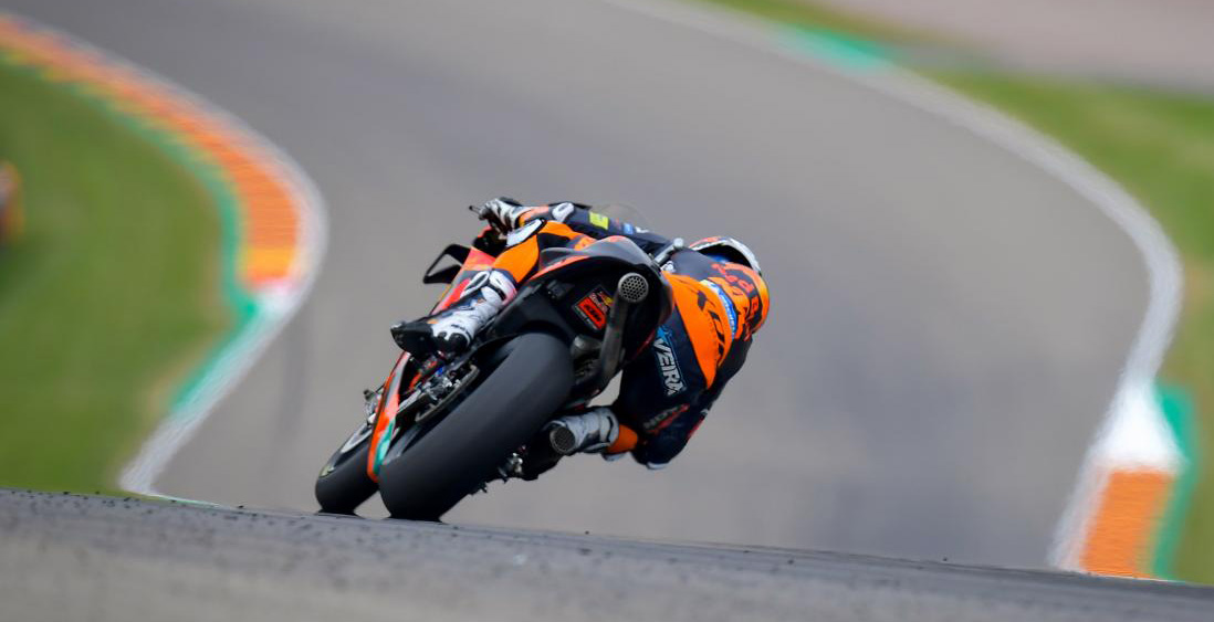 MotoGP, Assen, 2021: Viñales de novo, Oliveira segundo