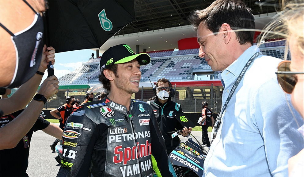MotoGP, 2021, Catalunha: Toto Wolff visitou a Petronas