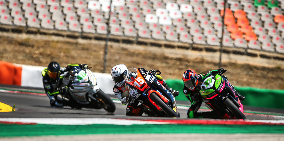 CNV, Portimão: Vitória de Dinis Borges nas SSP300!