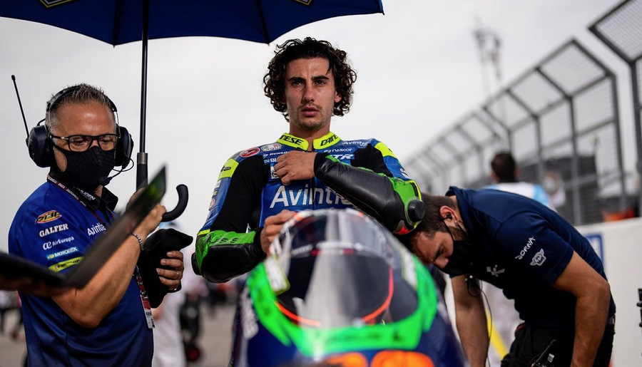 MotoGP, 2021, Silverstone: Aleix e Aprilia lideram Warm Up