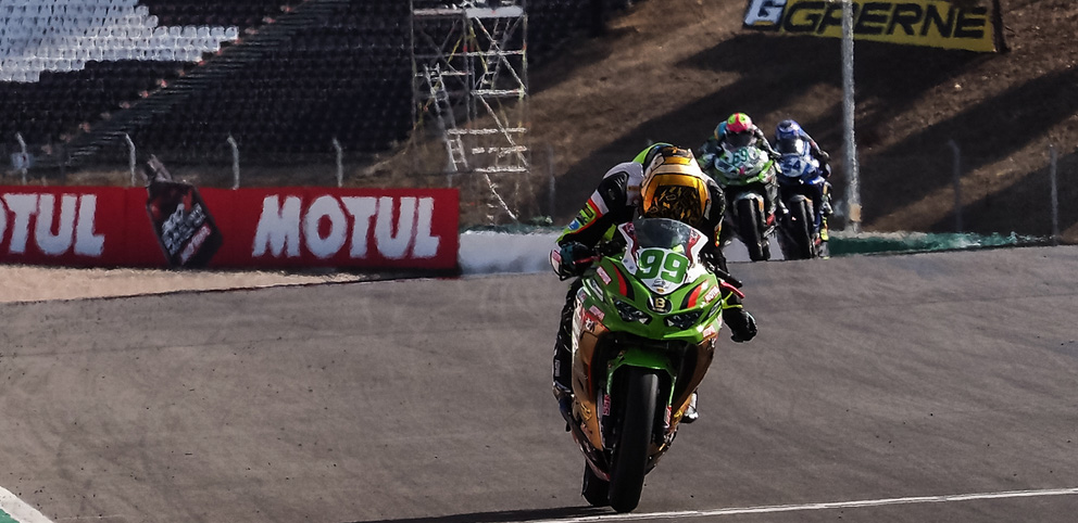 SSP300, 2021, Portimão: Já Campeão, Huertas foge com vitória