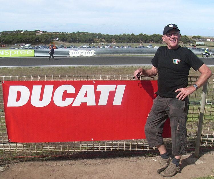 Paul Smart faleceu em acidente de moto