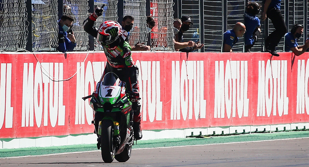 SBK, 2021, Portimão: Rea vence e aproxima-se após queda de Razgatlioğlu