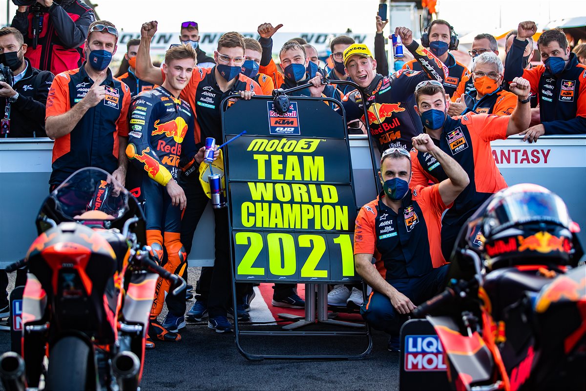 Moto3, 2021, Misano 2: KTM Ajo vence título de equipas