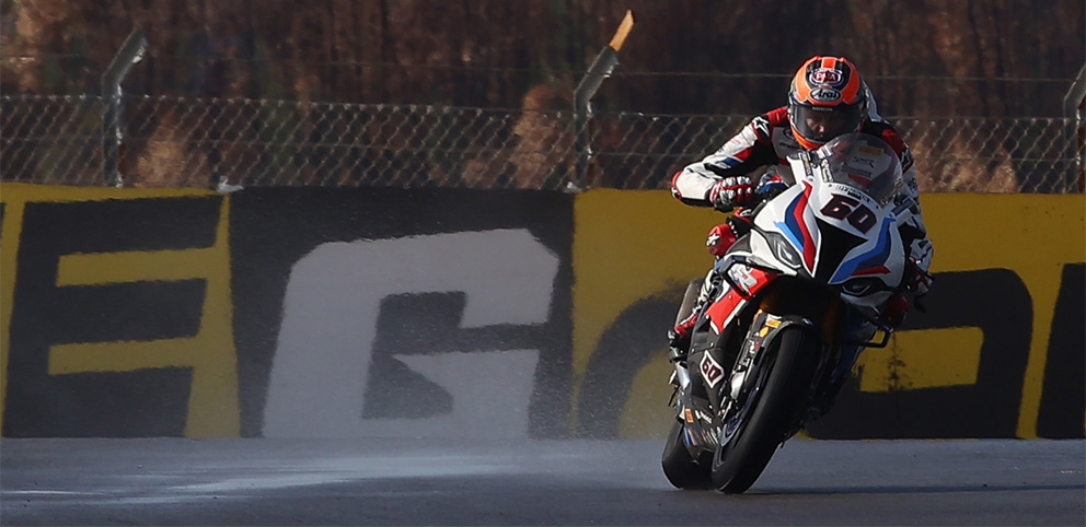 SBK, 2021, Portimão: Van der Mark em primeira vitória da BMW em nove anos, Rea cai novamente à chuva