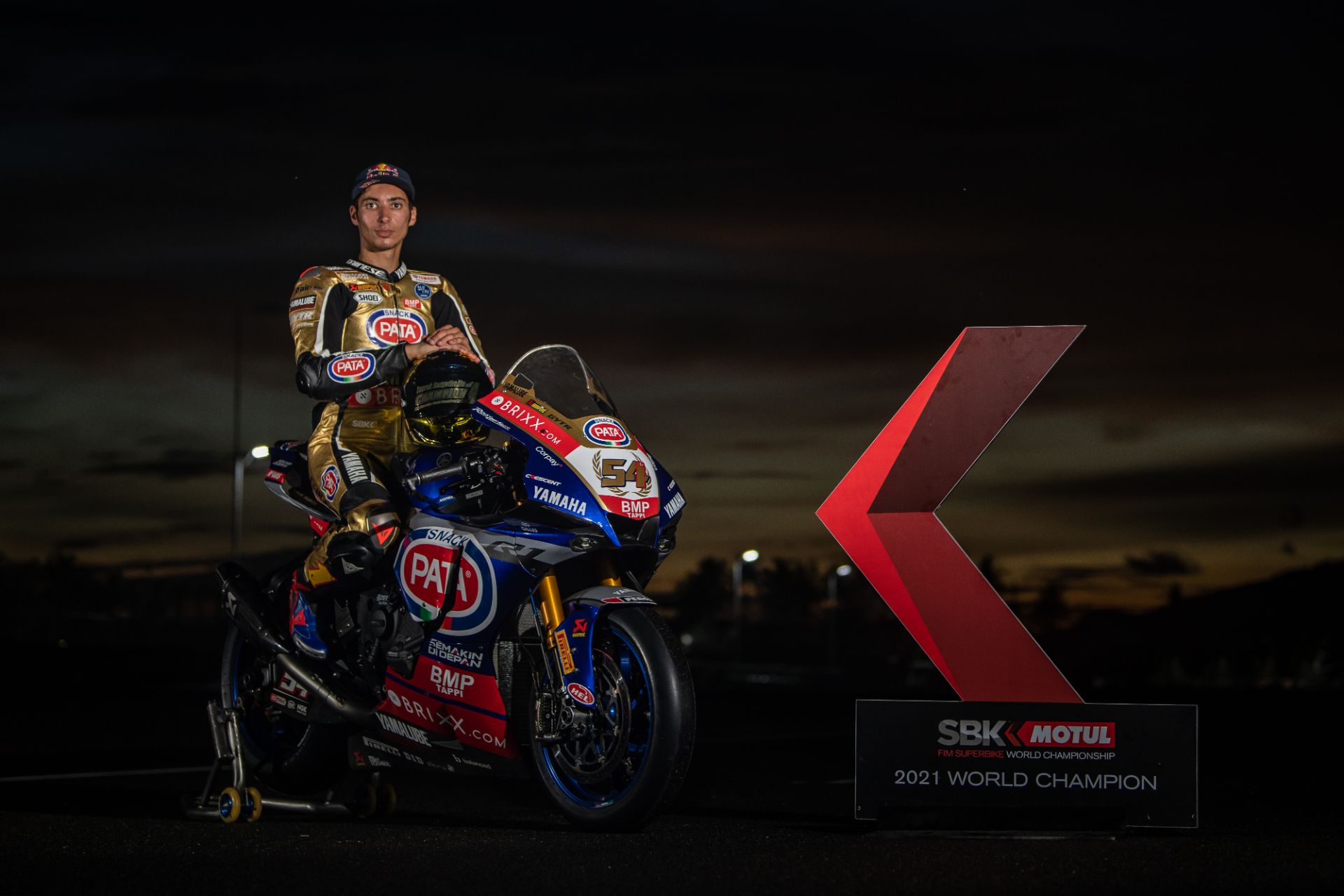 SBK: Toprak Razgatlioglu: “Este título dedico-o ao meu pai, ele sempre disse que um dia seria campeão”