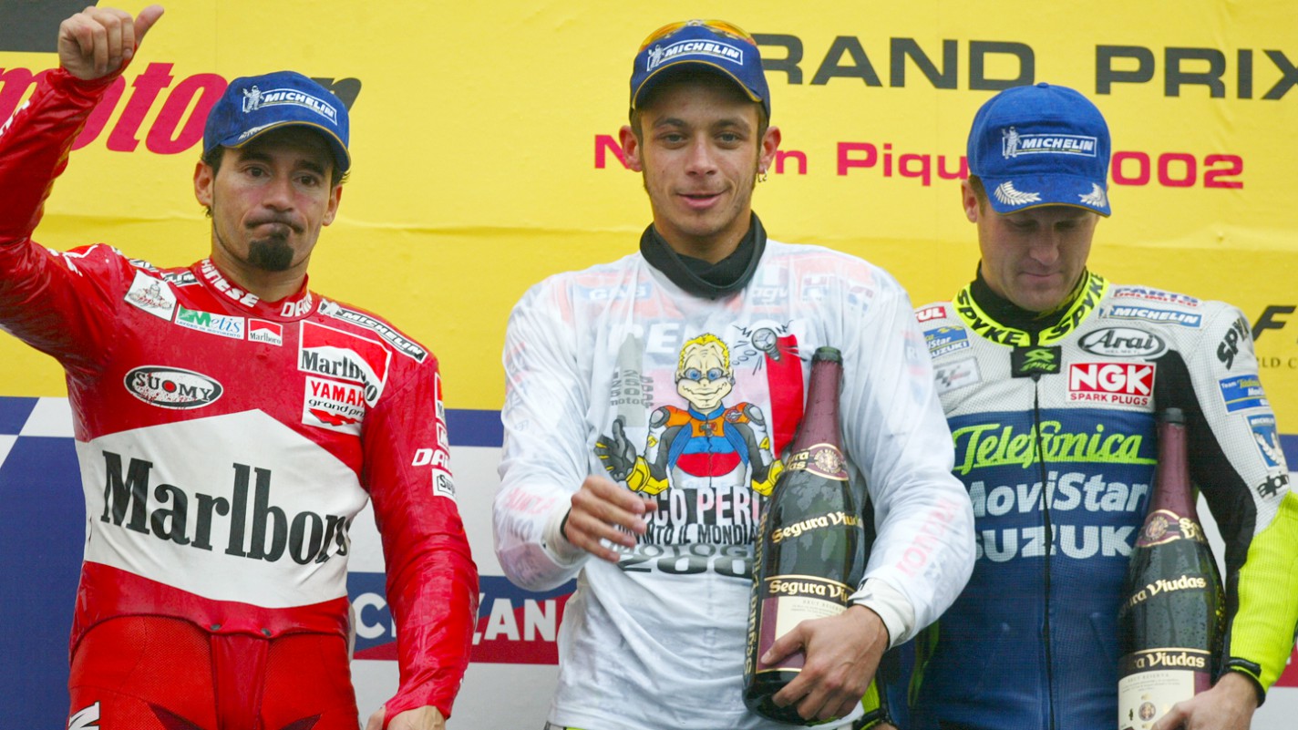 MotoGP: Max Biaggi recorda história com Valentino Rossi