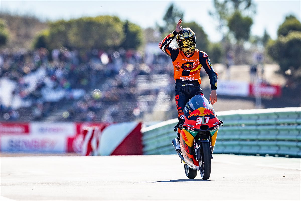 Moto 3, 2021, Algarve: Acosta, o  ‘Tubarão de Mazarrón’!