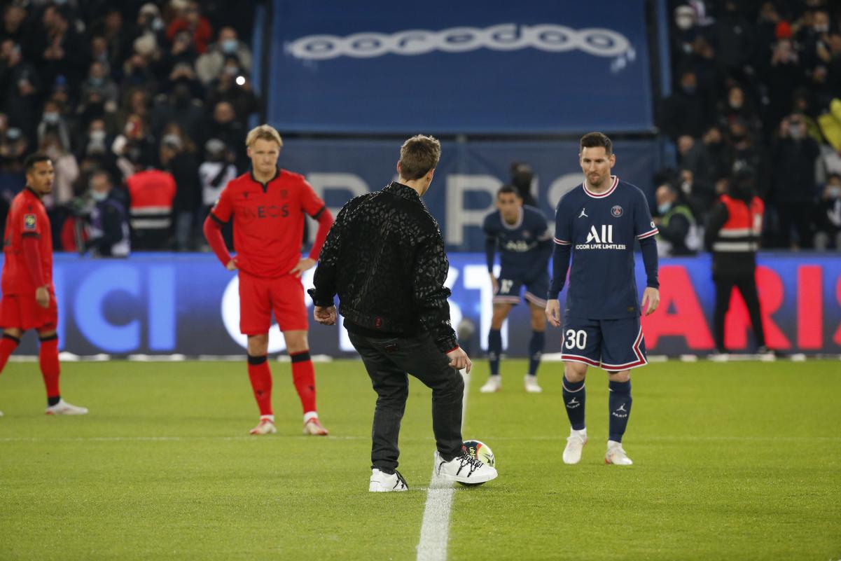 MotoGP, Fabio Quartararo também brilha… no futebol