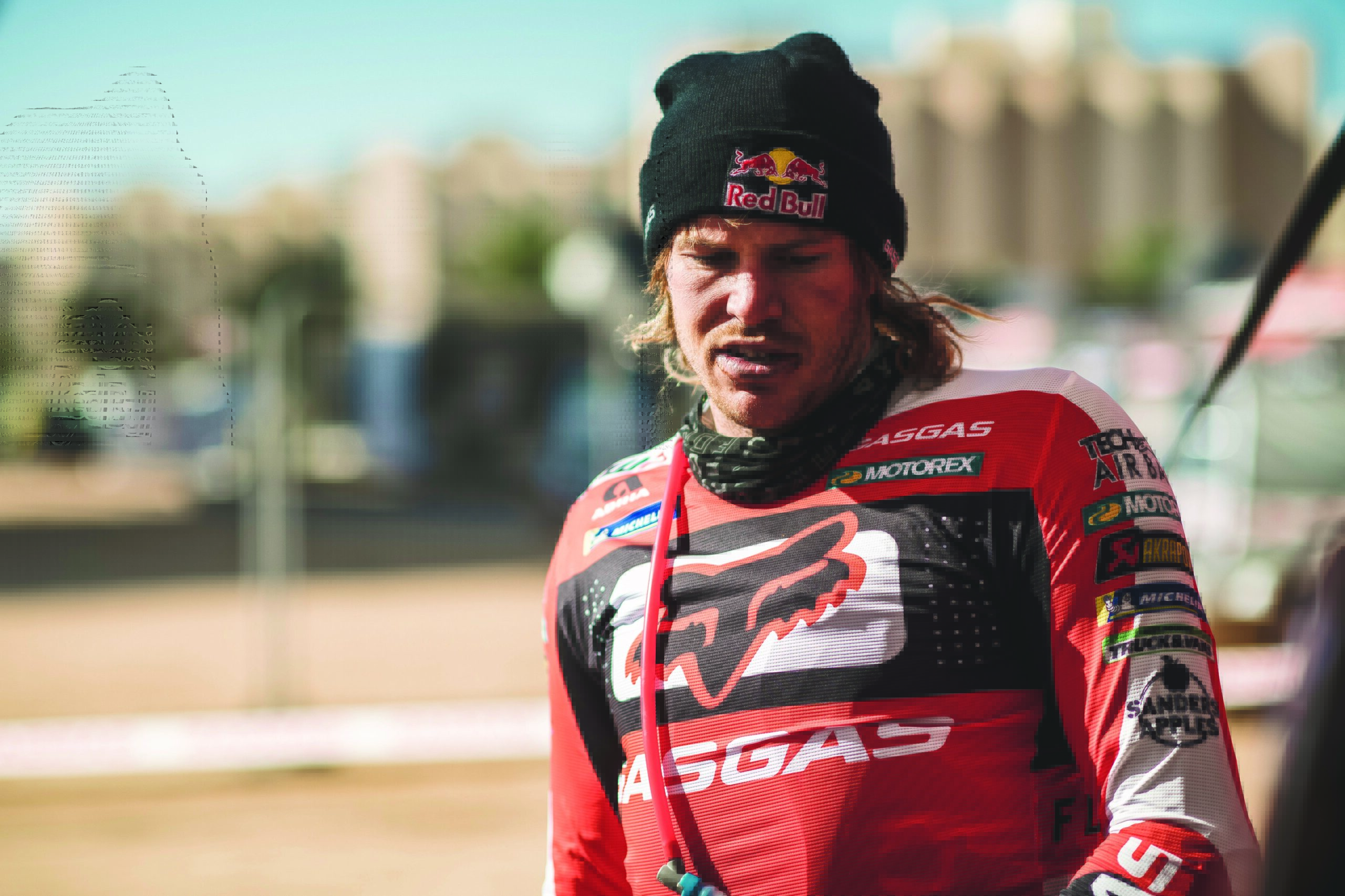 Dakar, Etapa 7: Daniel Sanders sofre acidente antes da partida