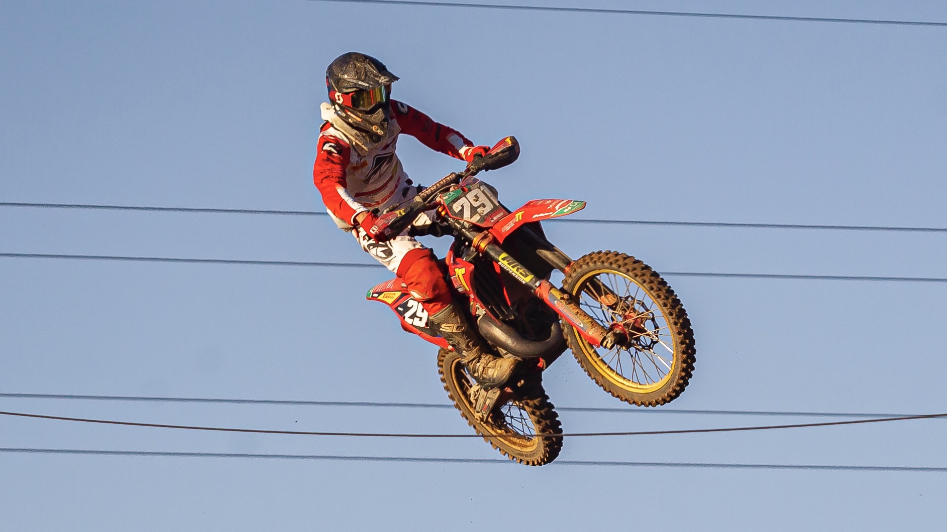 Motocross Espanha, Montearagon, Sábado: Costa 6.º, todos os lusos apurados