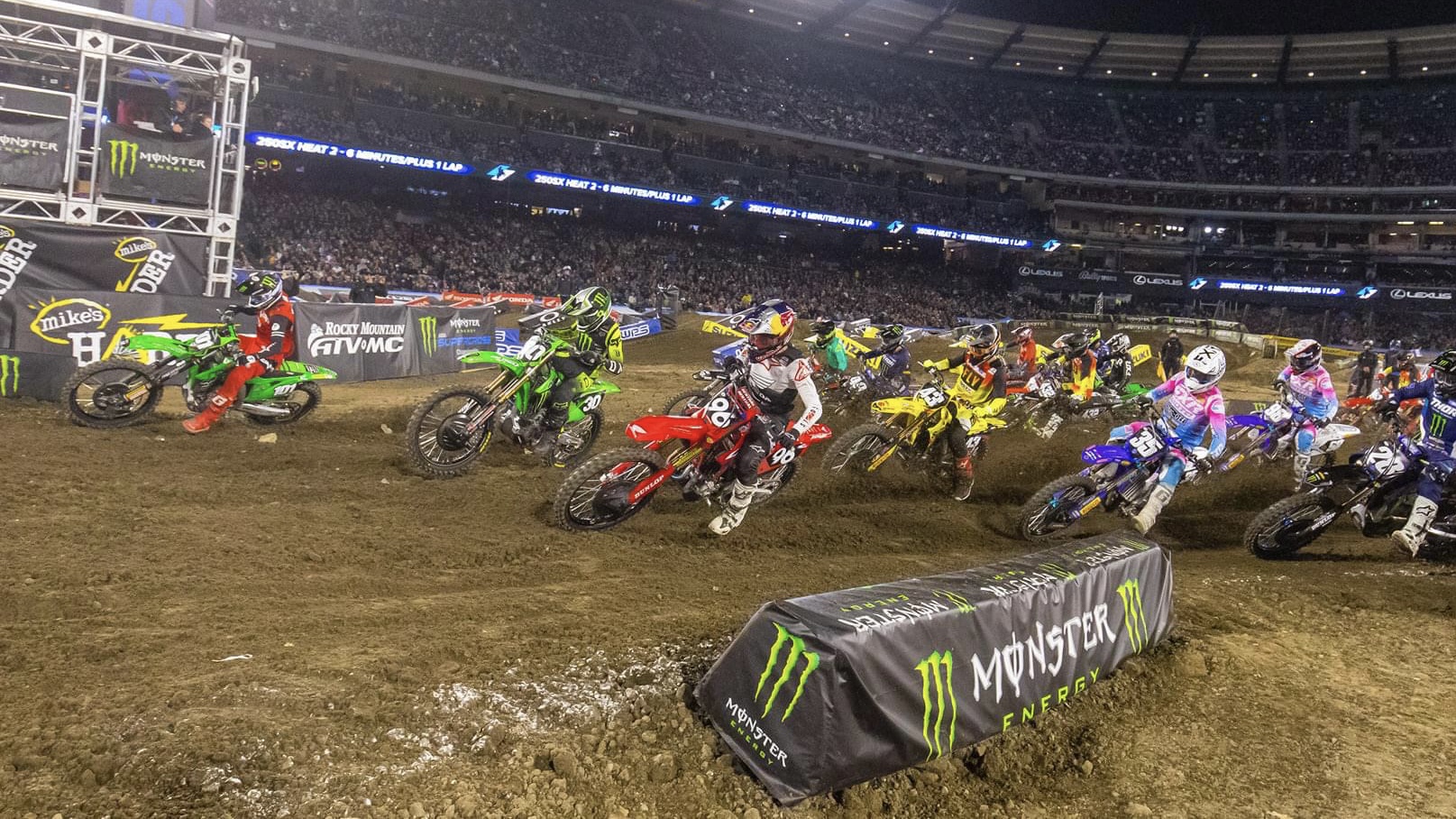 Vídeo AMA Supercross 250: O resumo de Oakland