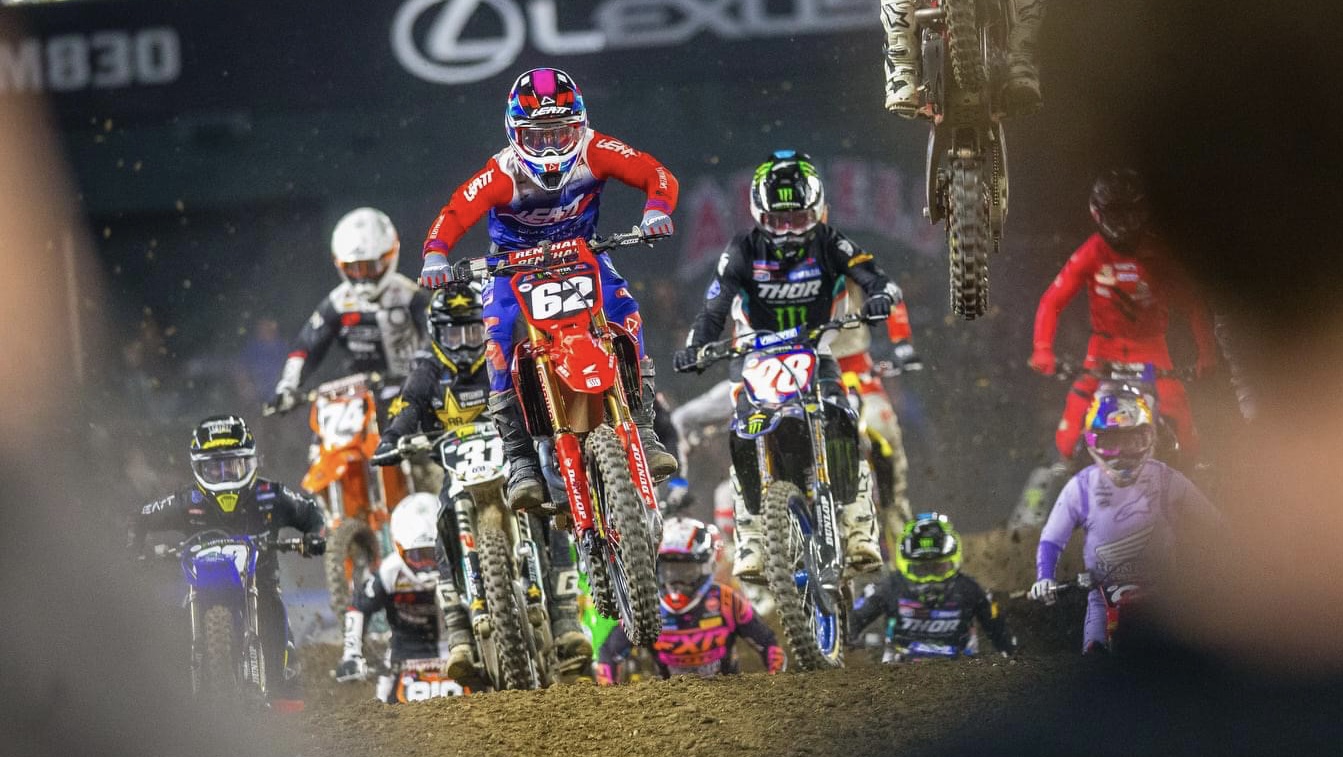 Vídeo AMA Supercross 250: O resumo de Glendale