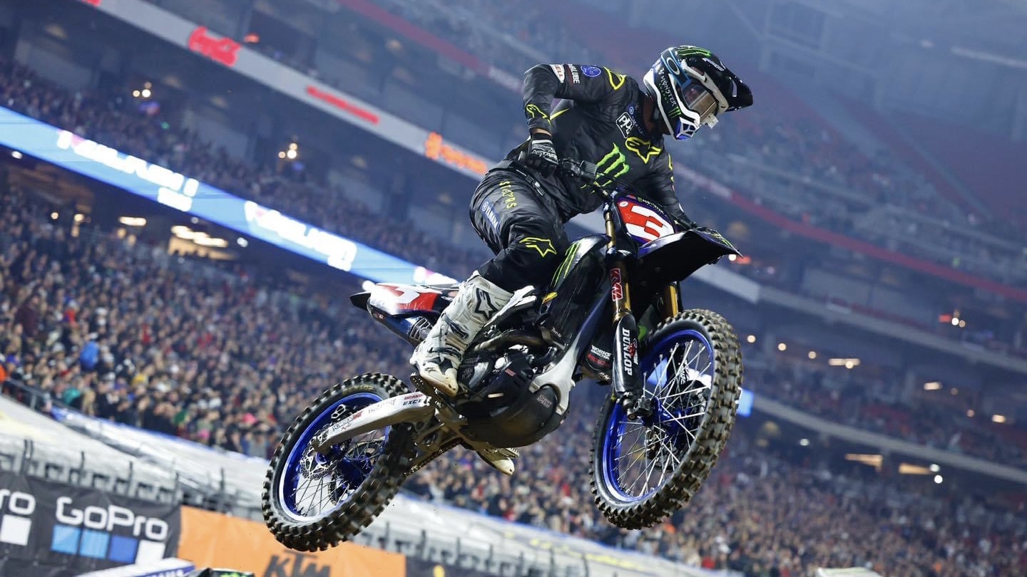 AMA Supercross 450, Glendale: Eli Tomac com tudo sob controlo