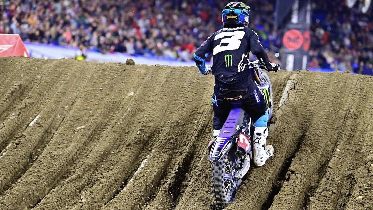 Vídeo AMA Supercross 450, Indianapolis: Eli Tomac, o mais paciente!