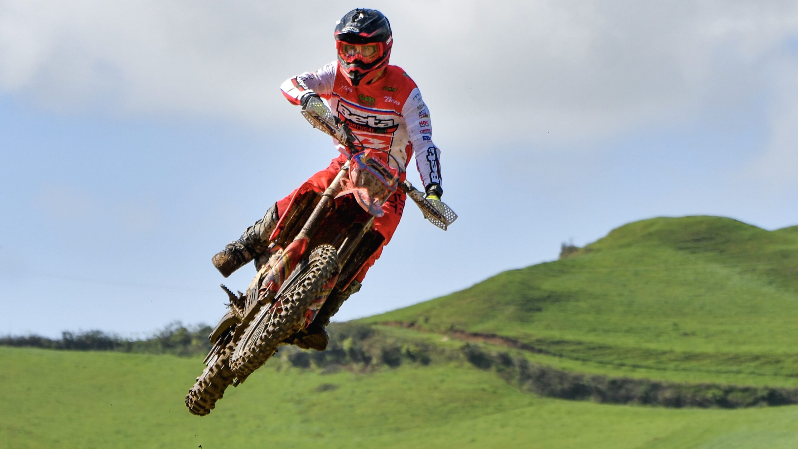 CN Enduro, Açores, 1.º dia: Consistência dá vitória a Diogo Ventura