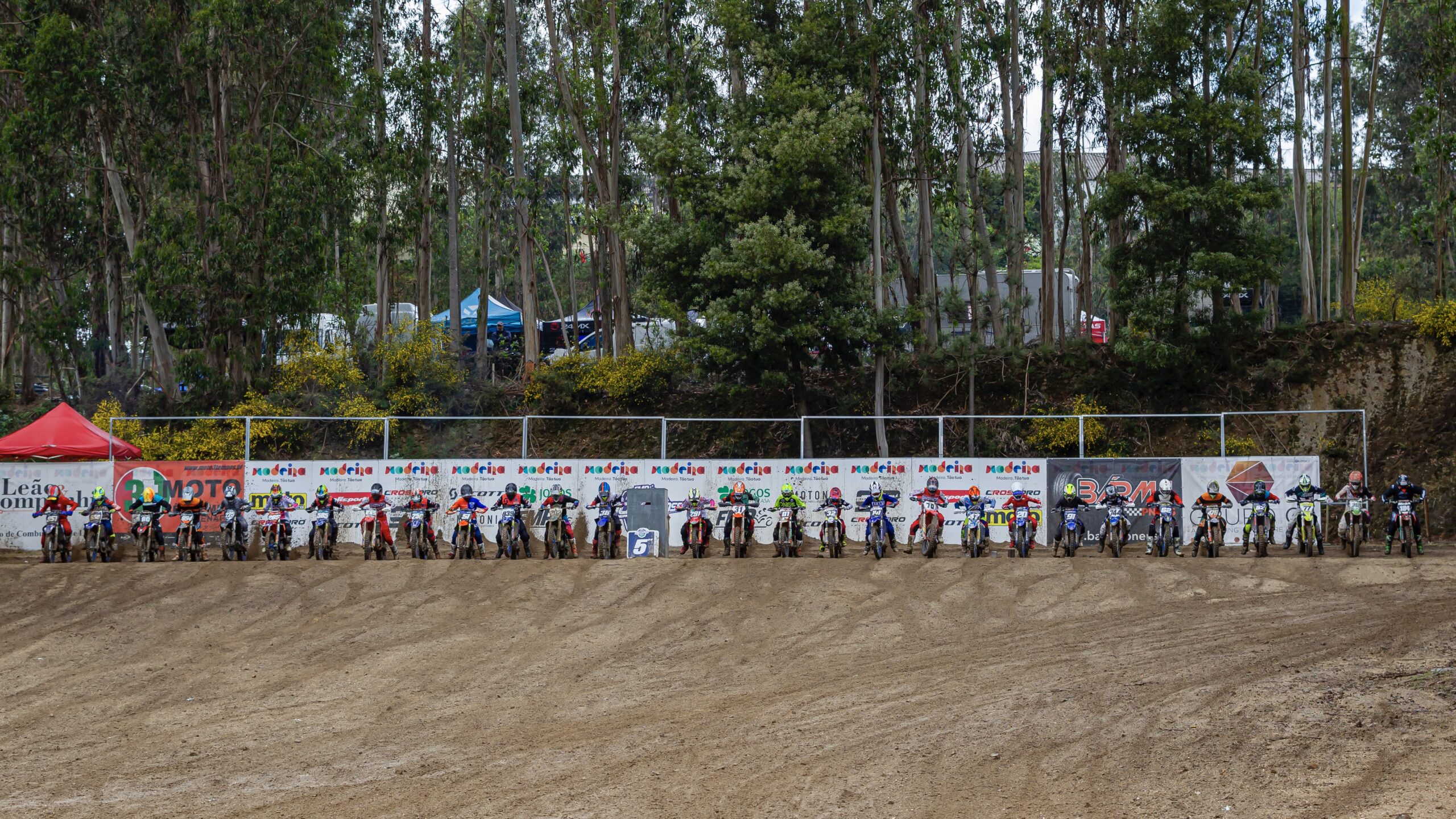 CN Motocross: 91 pilotos presentes em Lustosa