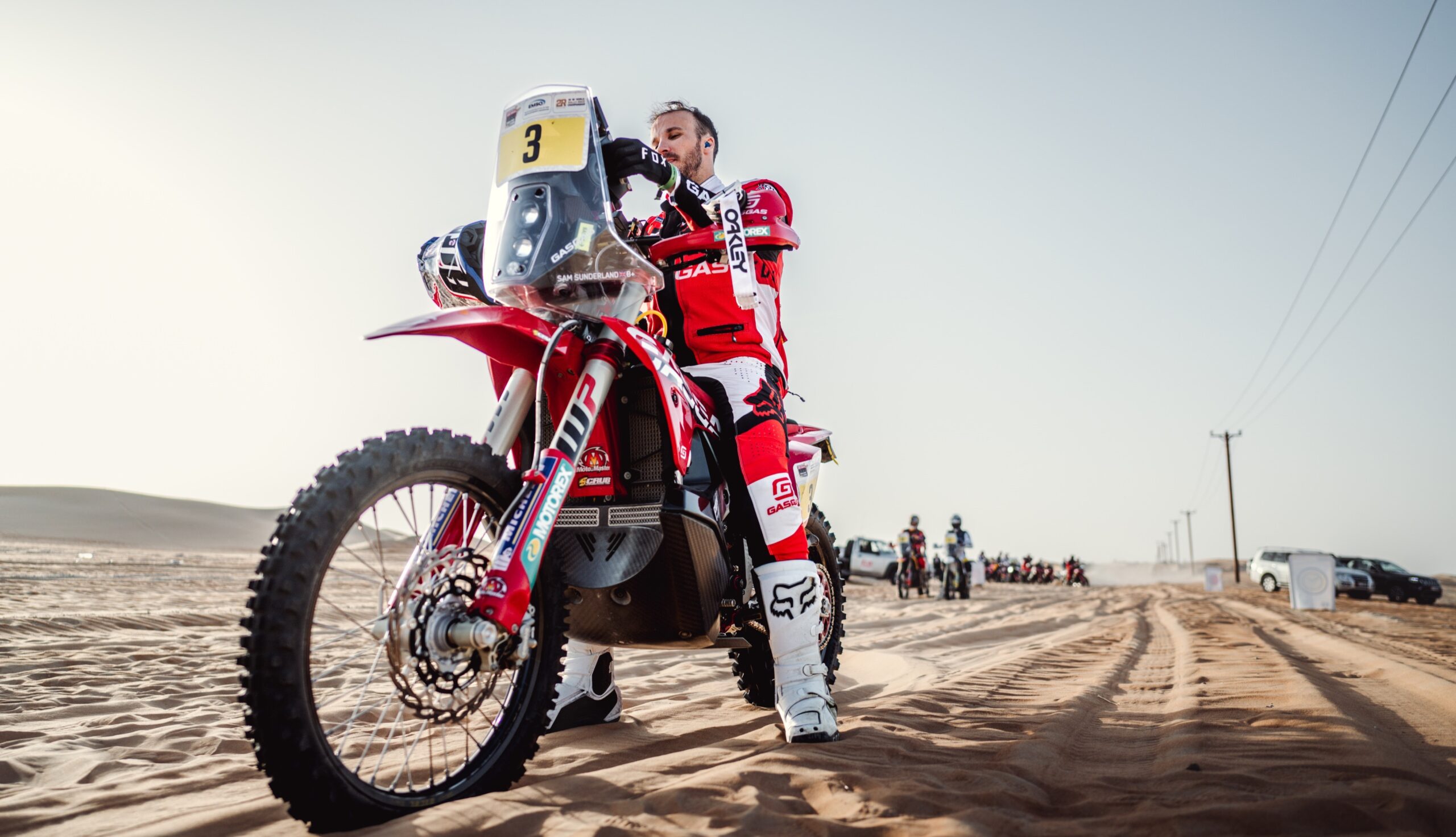 Rali de Abu Dhabi – ET4,Sam Sunderland (1º): “Estamos muito próximos como no Dakar”