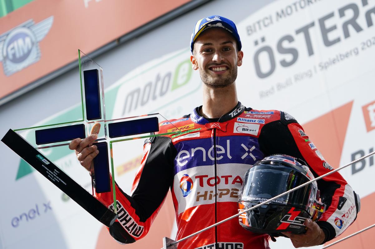 MotoE, Espanha: Lukas Tulovic substitui o lesionado Bradley Smith