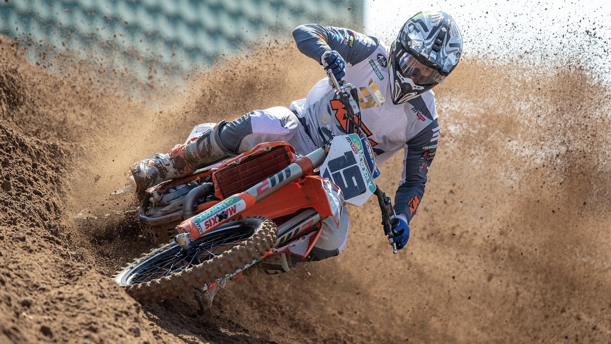 MXGP: Thomas Kjer Olsen continua em coma induzido