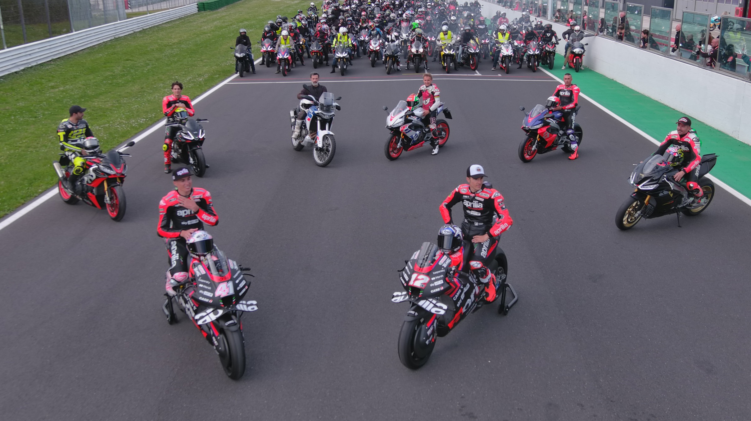 MotoGP: Festa rija em Misano no Aprilia All Stars 2022