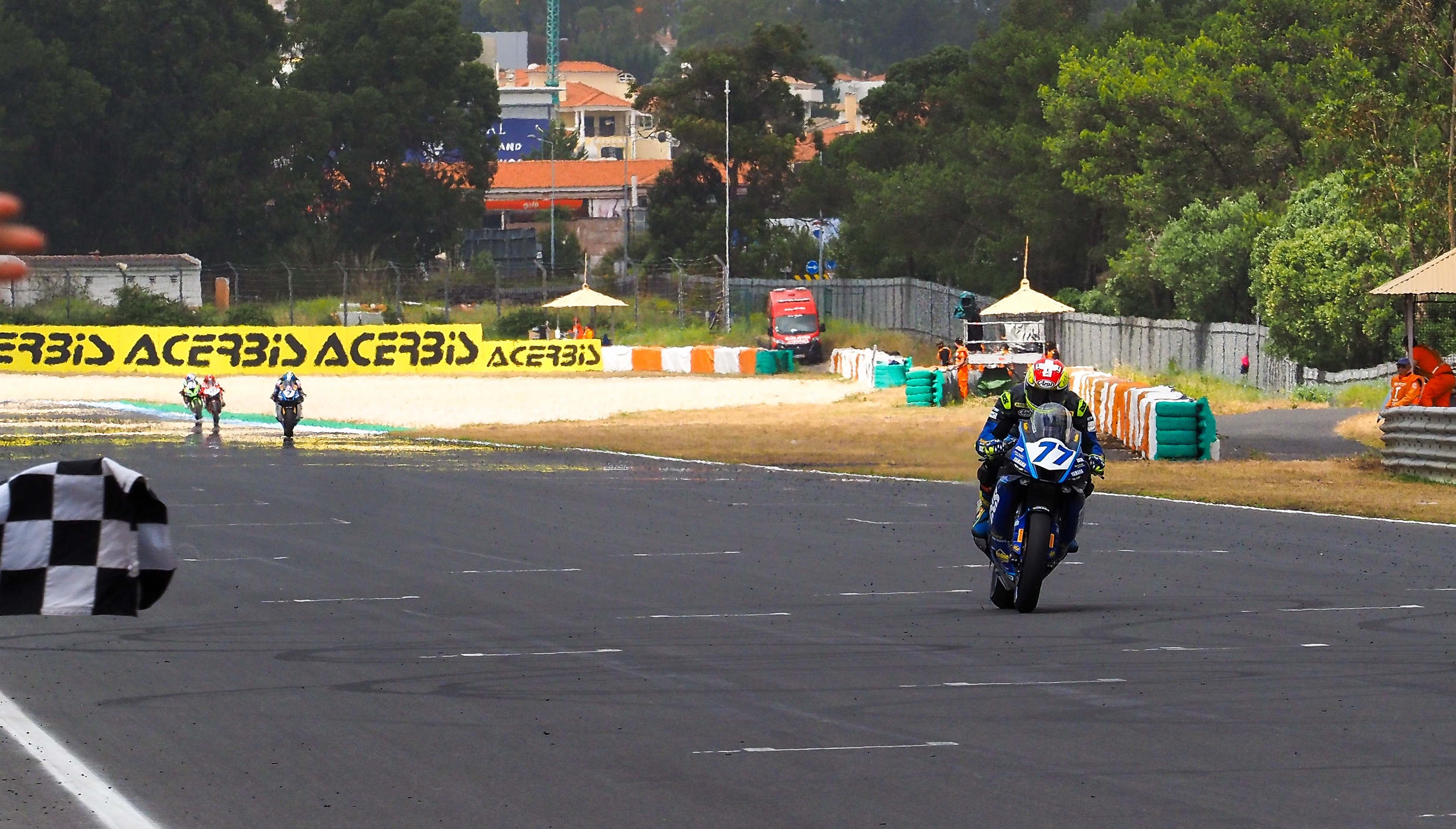 WSSP, Estoril, Corrida 1: Quarta vitória de ‘Domi’ Aegerter
