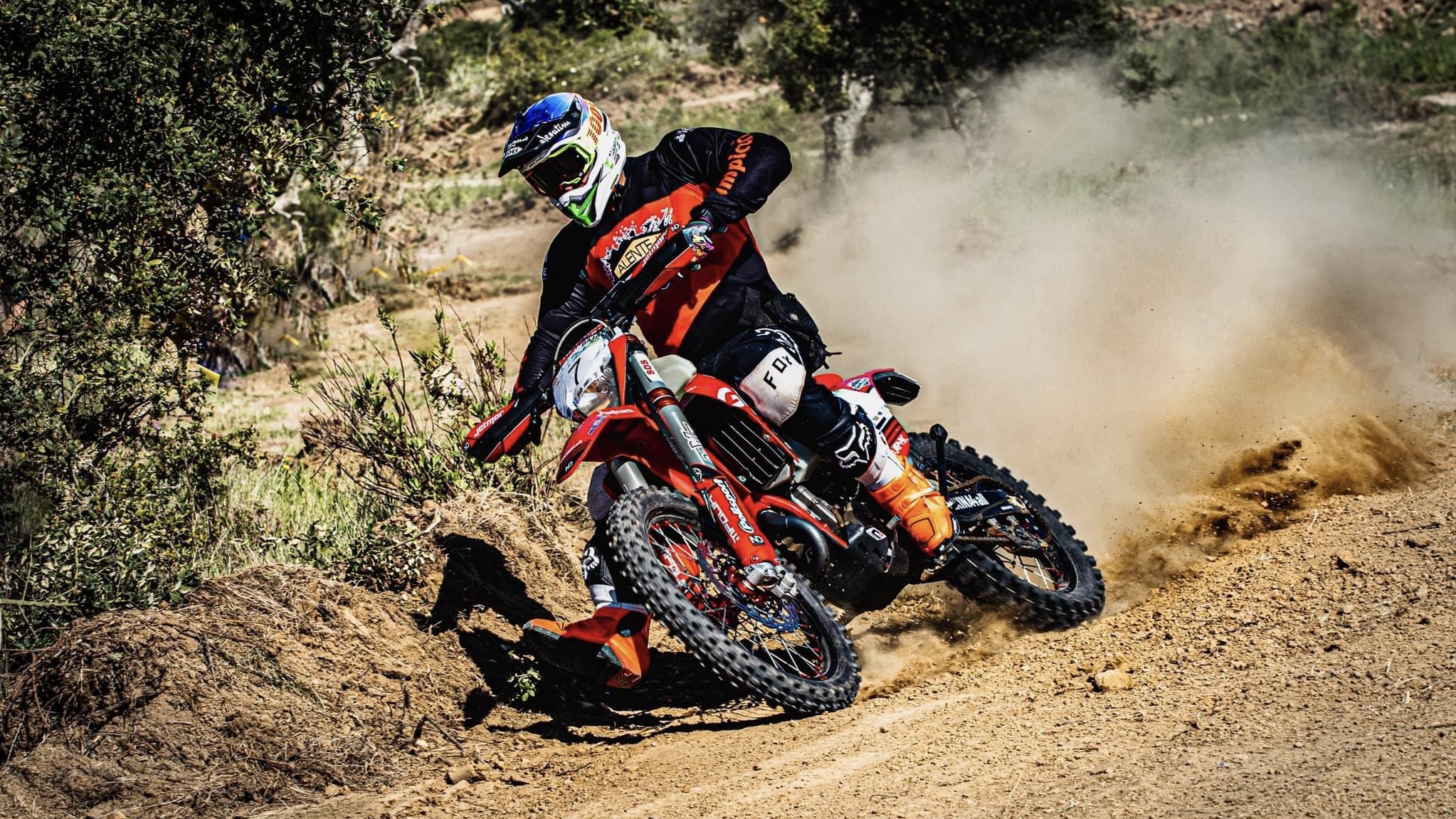 Baja Loulé, SS1: Micael Simão assume o comando