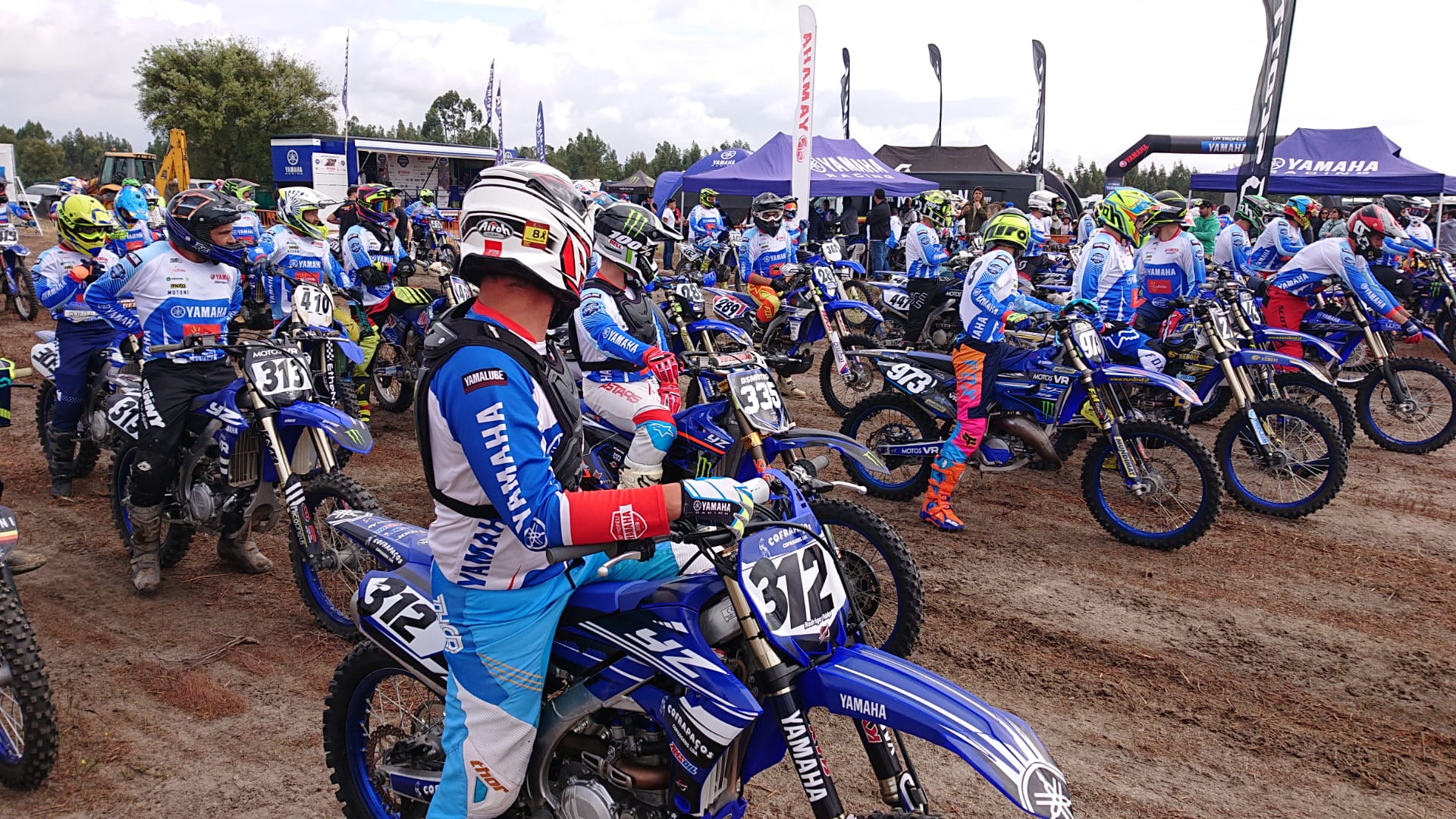 Troféu Yamaha: 242 pilotos presentes na abertura em Pegões