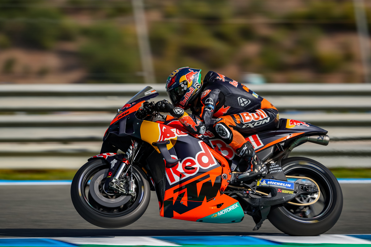 MotoGP, Testes Jerez, Brad Binder (KTM): “Utilizei um novo escape e a potência ficou um pouco mais forte”