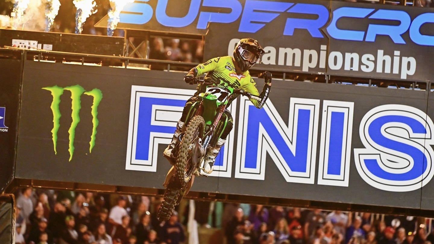Vídeo AMA Supercross 450, Salt Lake City: Anderson fecha época com 7.º triunfo