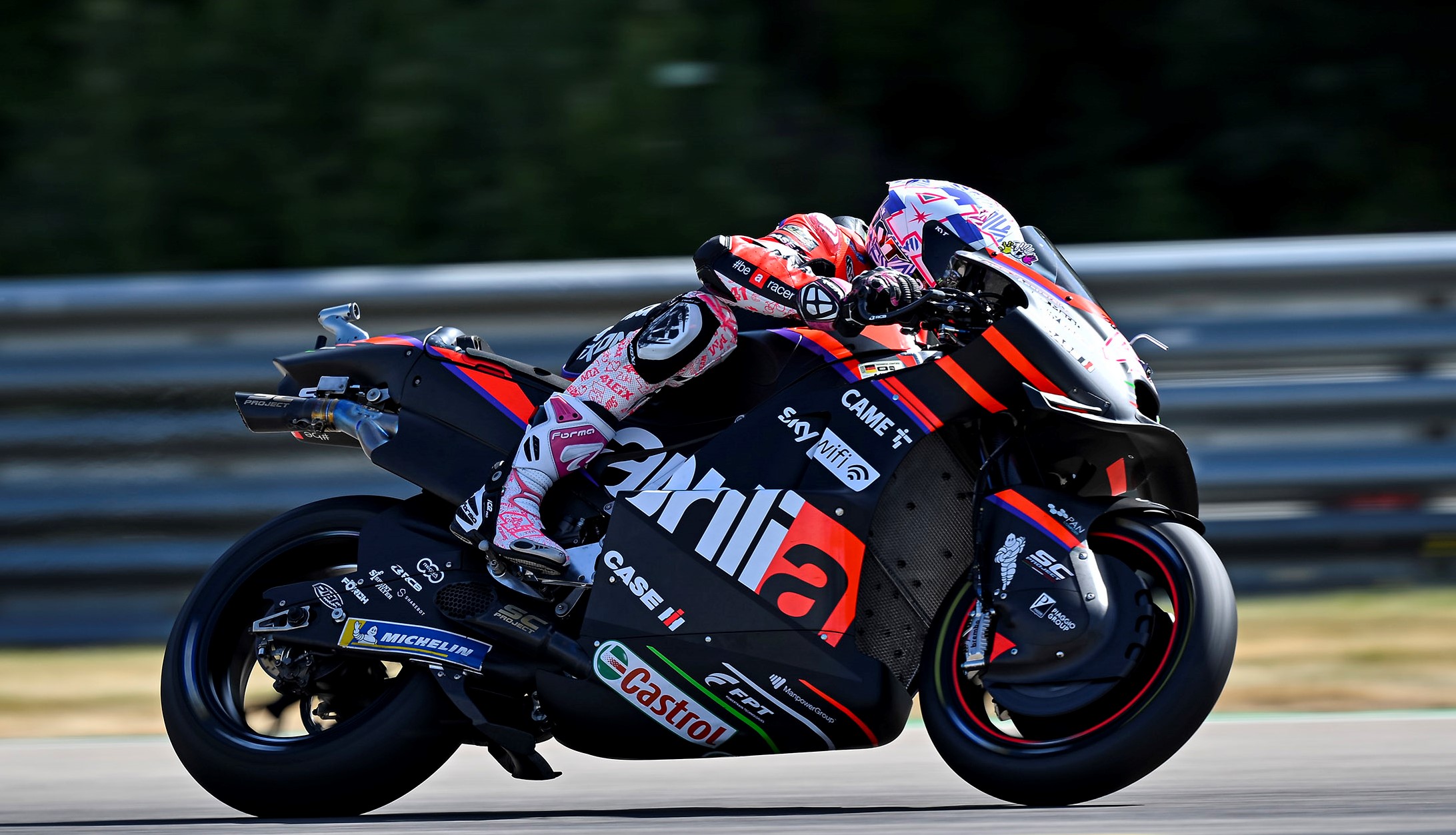 MotoGP, Alemanha: Segunda e terceira linha para as Aprilia