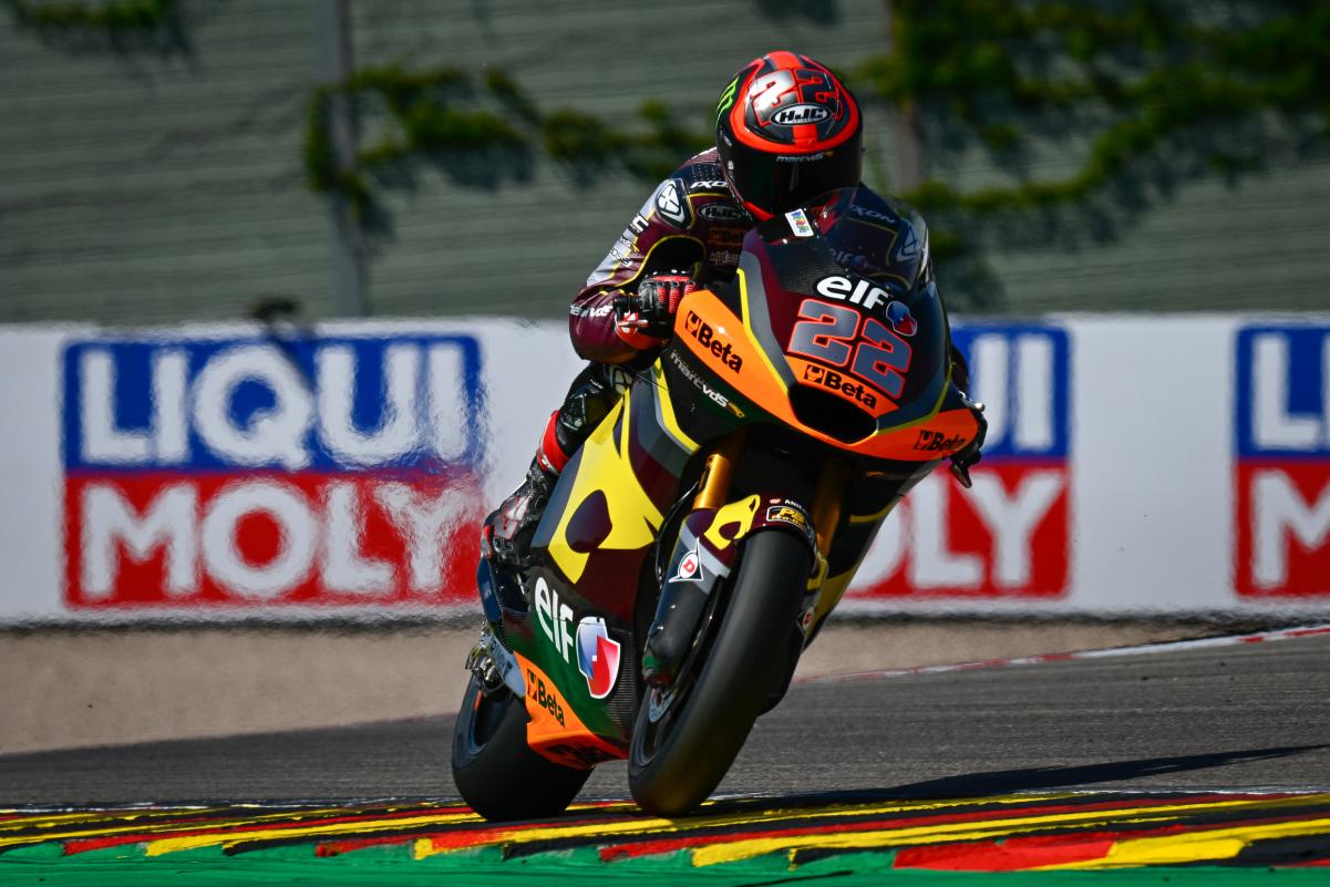 Moto2, Alemanha, Q2: Sam Lowes supreende e ‘factura’ a pole