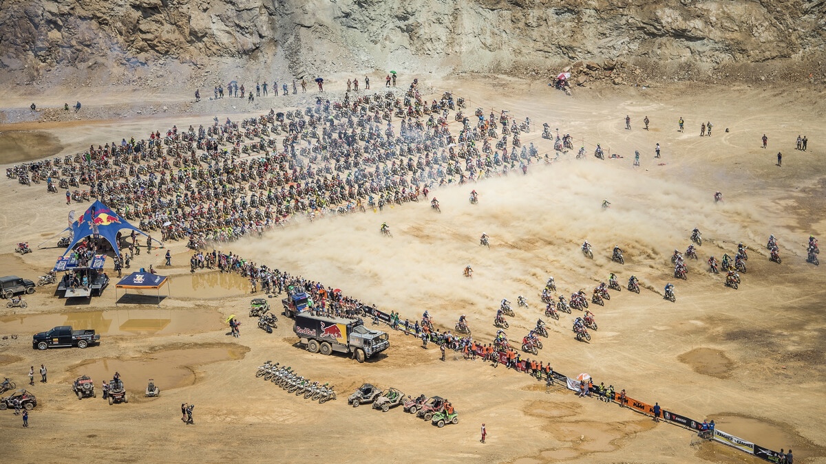 Vídeo CM Hard Enduro: Assista em direto ao Erzberg Rodeo!