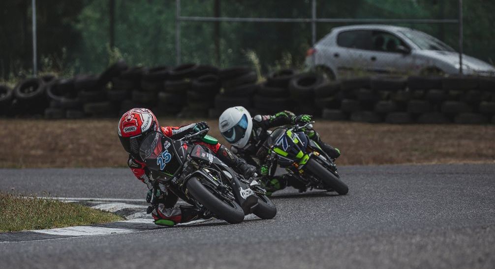 Velocidade: Troféu de Minivelocidade no Bombarral