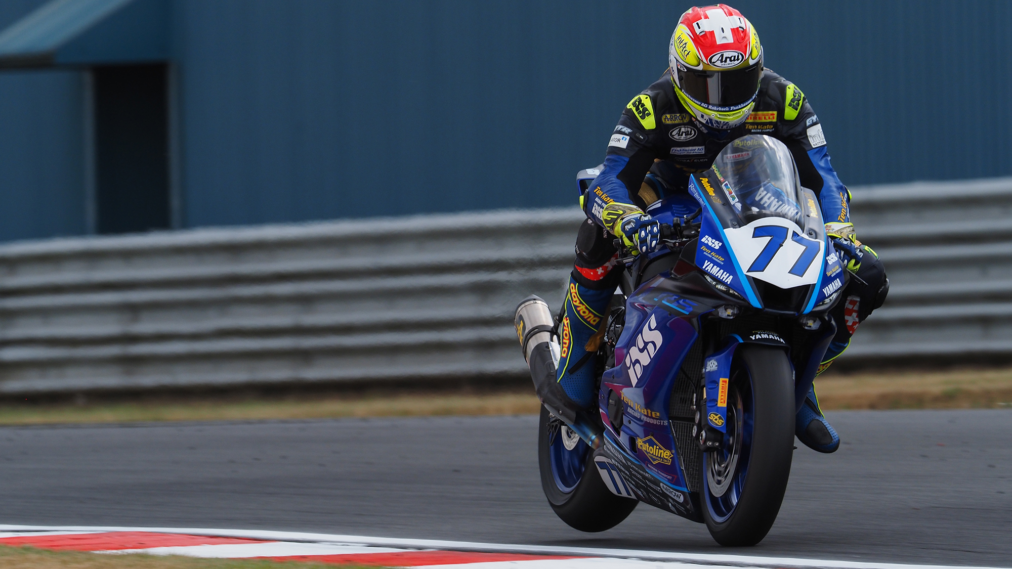 WSSP, Donngton, Corrida 1: E vão oito para Aegerter!