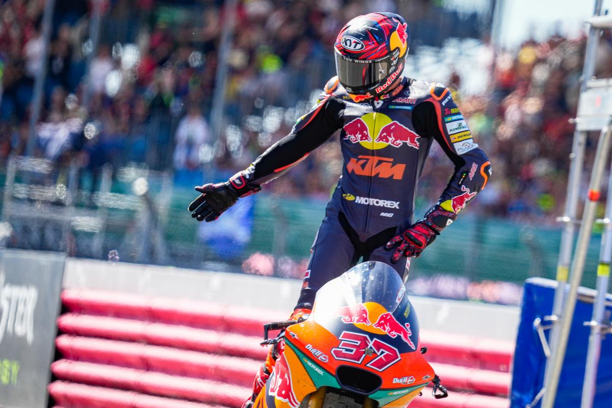 Moto2: Sem MotoGP para Augusto Fernandez em 2023