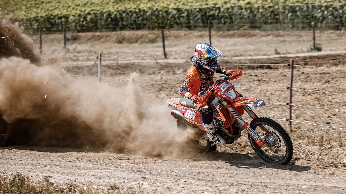 EnduroGP, Hungria, 2.º dia: “Dobradinha” de Garcia na coroação de Verona e Pichon