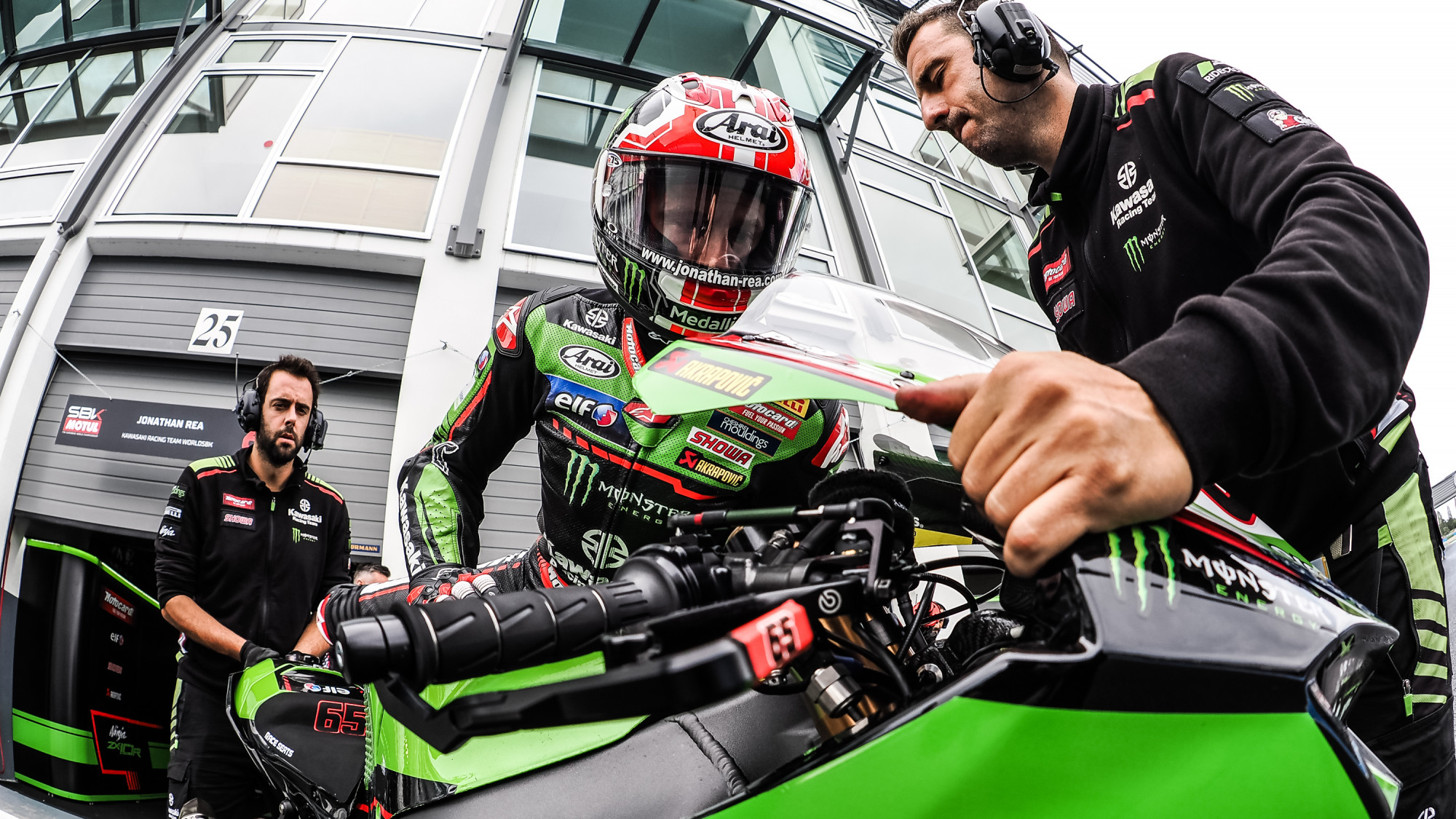 WSBK, Magny-Cours, Jonathan Rea: “Inadequado e desrespeitoso dizer que fiz de propósito”